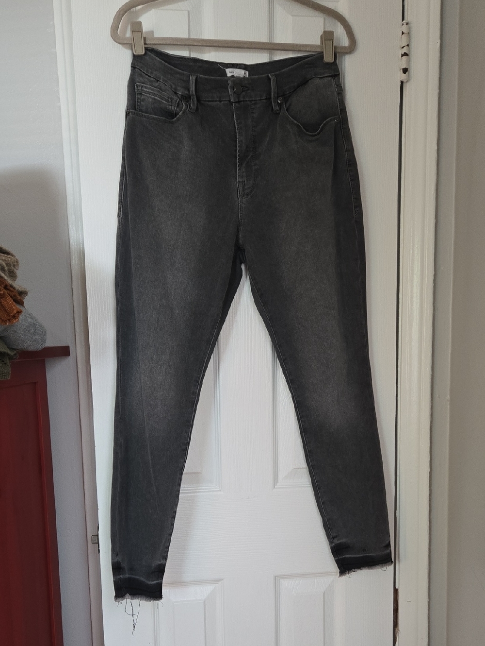 Good American Charcoal Gray High-Rise Skinny Jeans